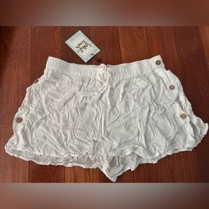 New! Salty Lemon Women’s Shorts Size L White